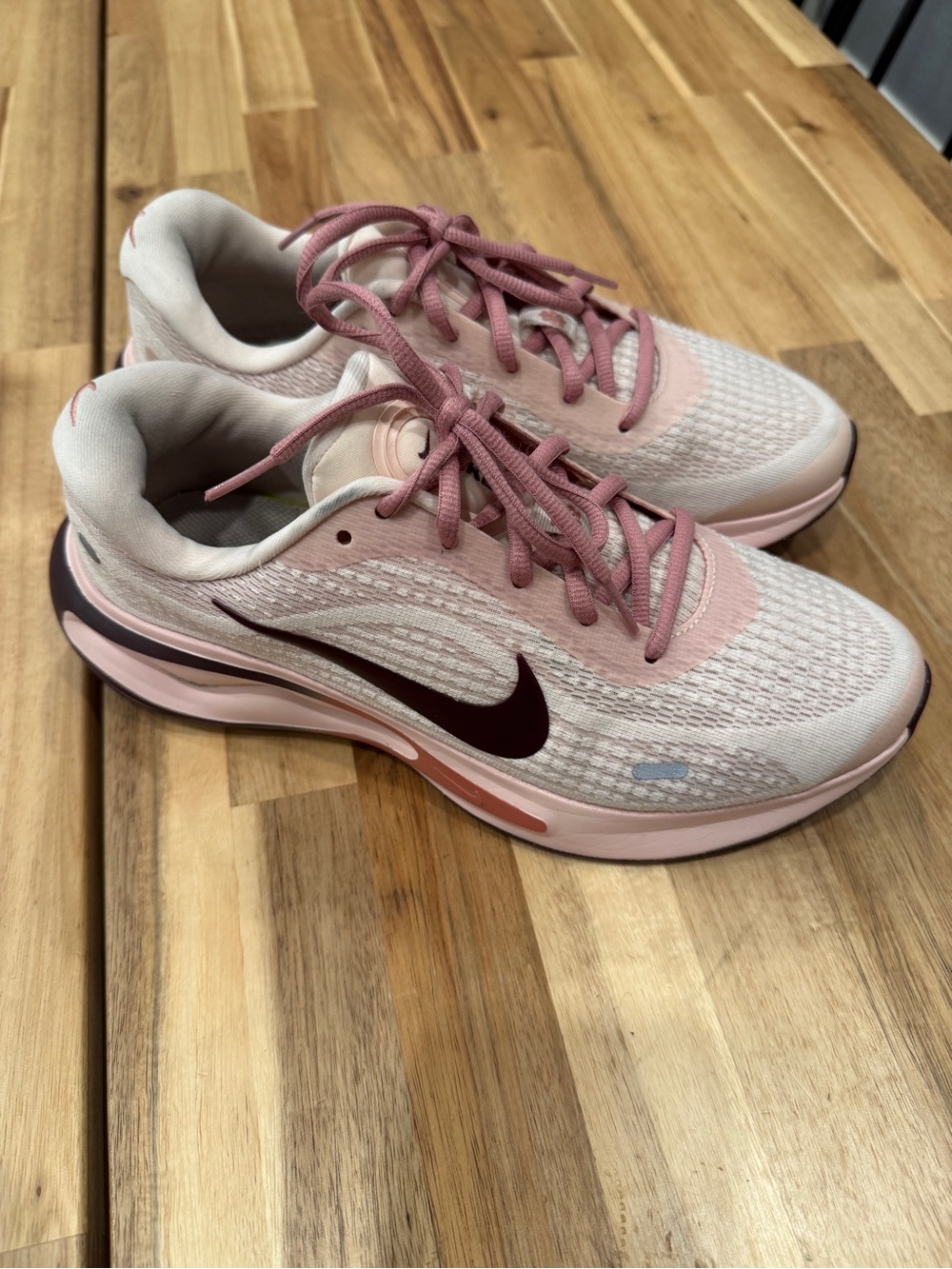 Women’s Nike Journey running shoes